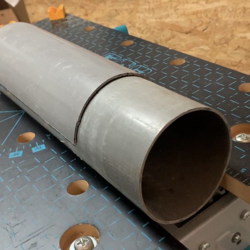 photo du tuyau pvc réparé